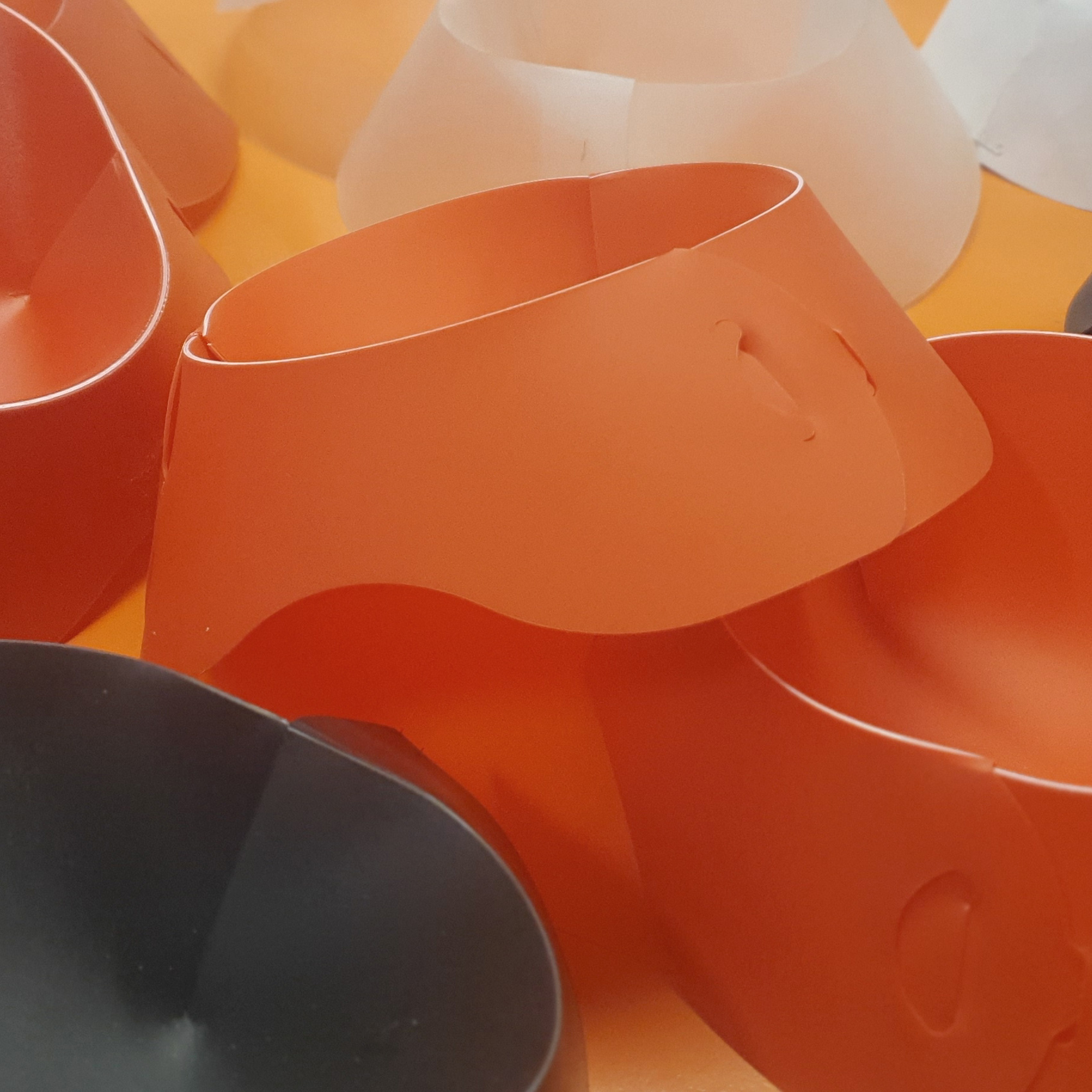 Fold4Friends, Where Style and Simplicity Unite!