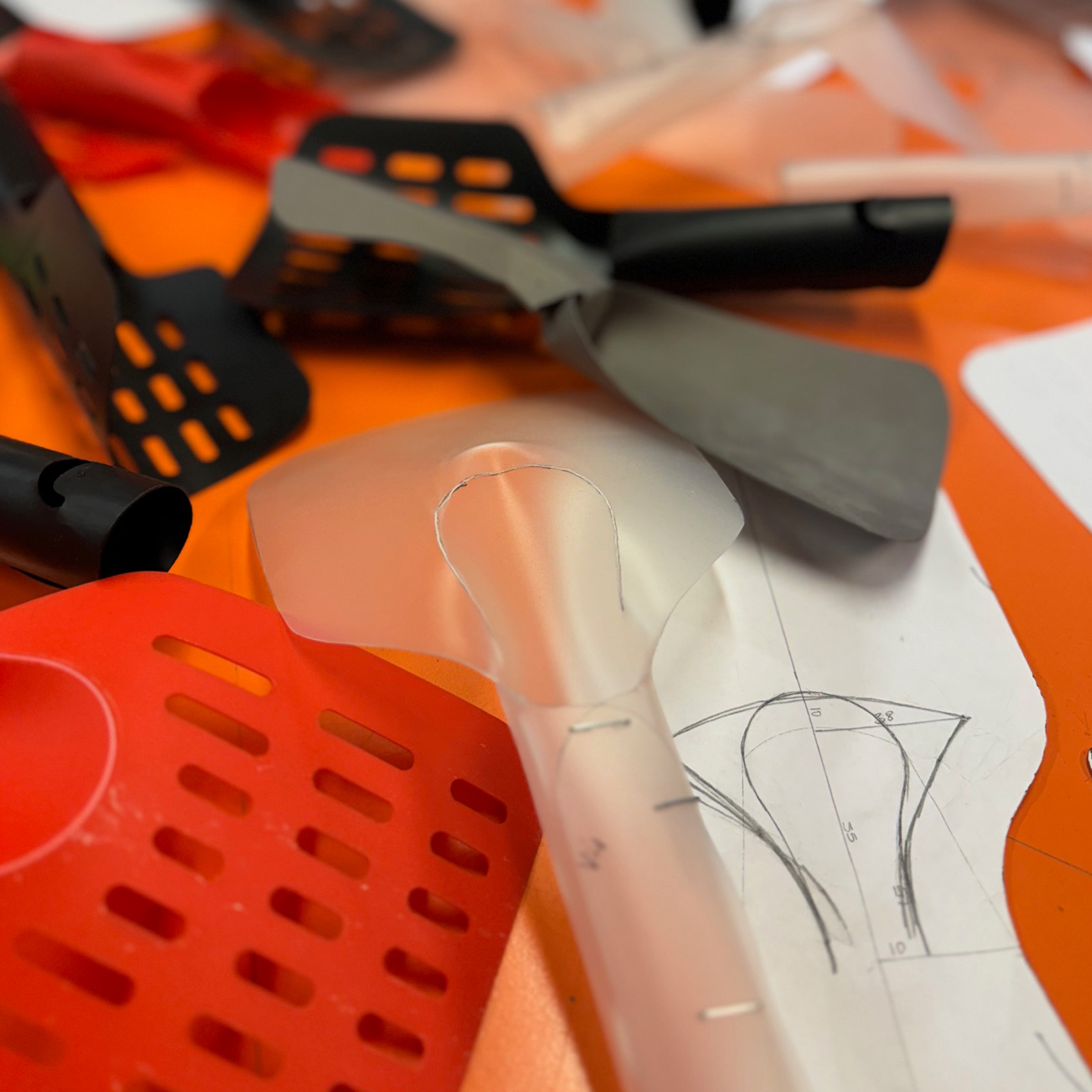 Fold4Friends, Where Style and Simplicity Unite!